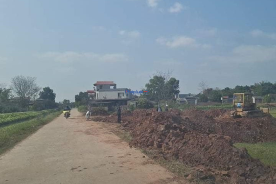 Tân Yên: Xã Lan Giới dùng “đất lậu” san lấp mặt bằng dự án đất đấu giá